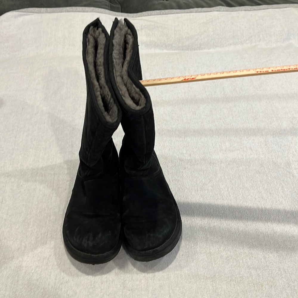 Uggs Knightsbridge Size 9 Zipper Back - image 1